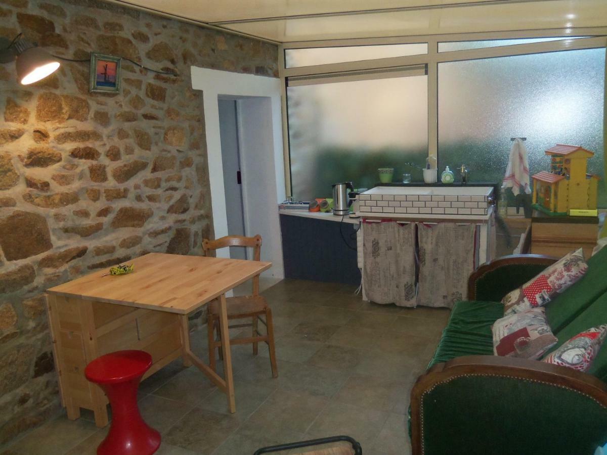 Do Mi Si La Do Re Gite Partage Saint-Carreuc Экстерьер фото